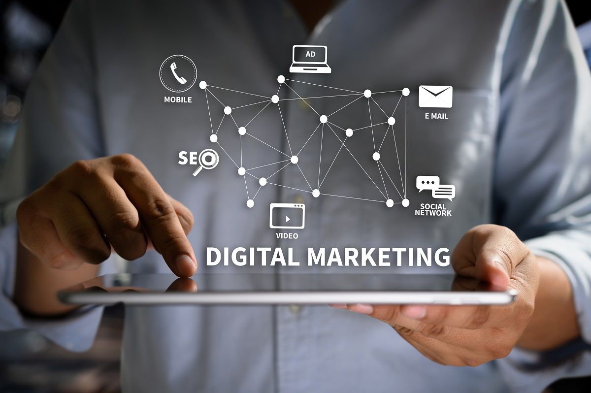 How Can Al Simultaneously Benefit and Threaten Digital Marketing?